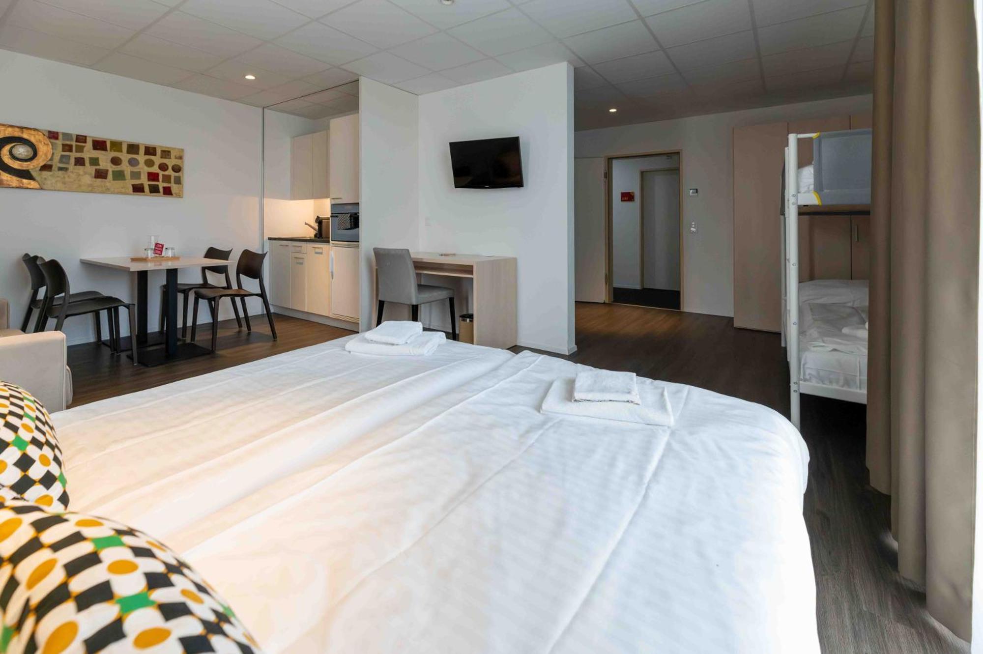 Los Lorentes Hotel Bern Airport Belp Exterior foto